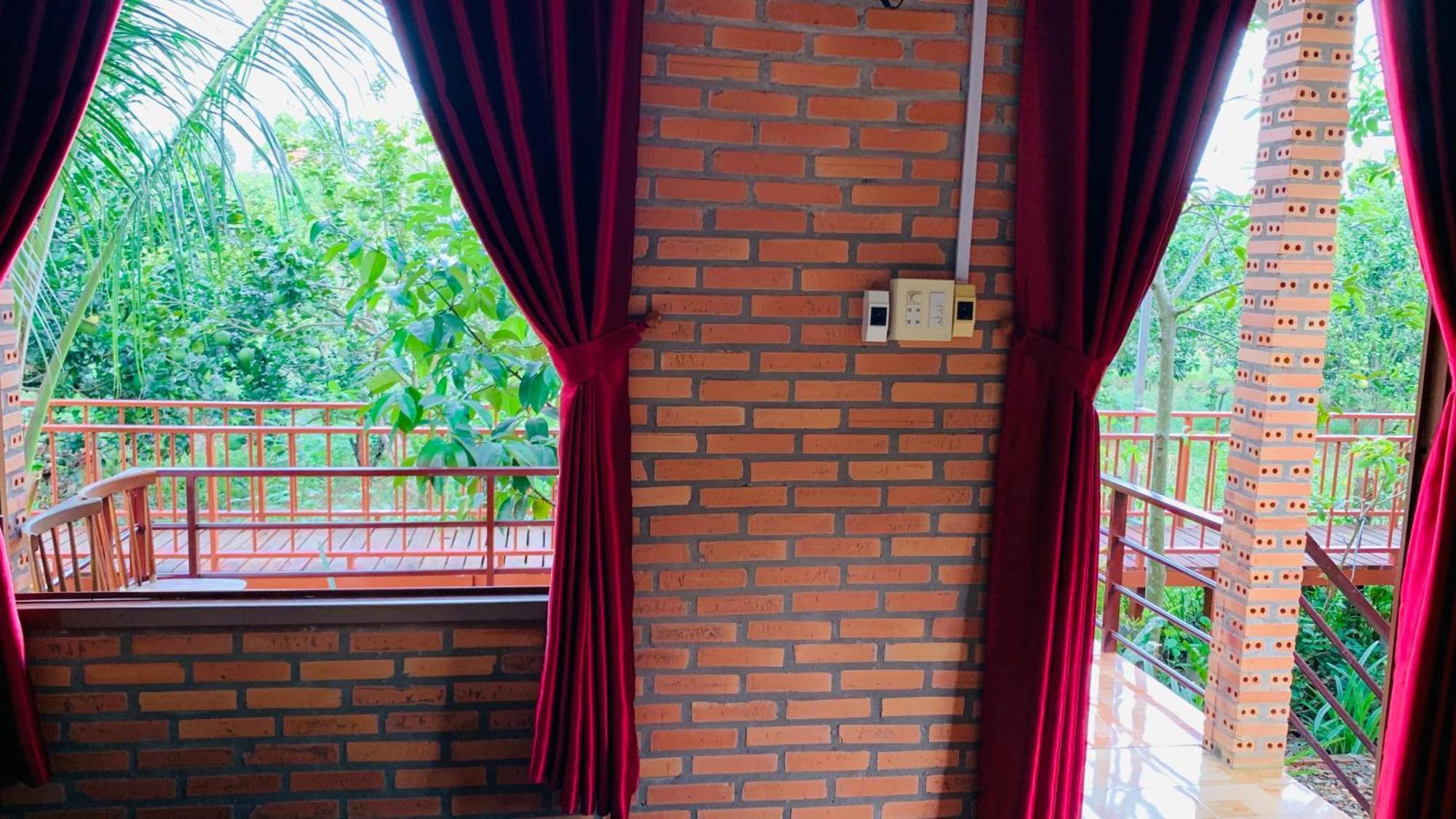Gibbon Singing Home Stay Quan Tom Exteriér fotografie