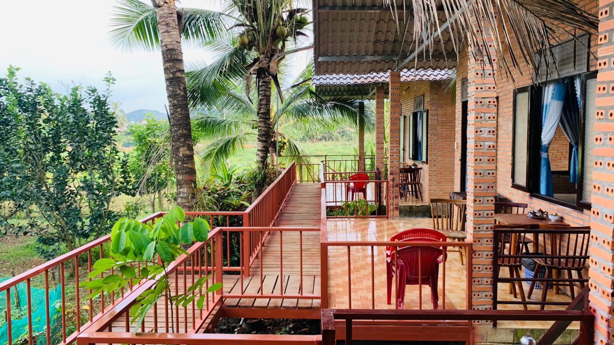 Gibbon Singing Home Stay Quan Tom Exteriér fotografie