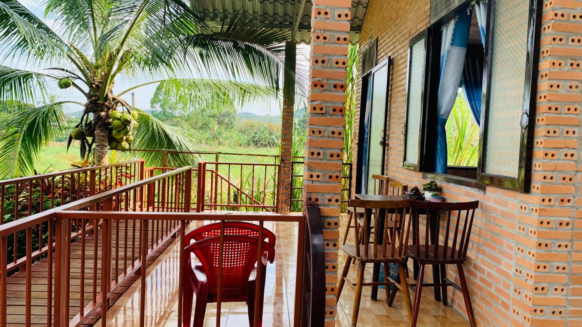 Gibbon Singing Home Stay Quan Tom Exteriér fotografie